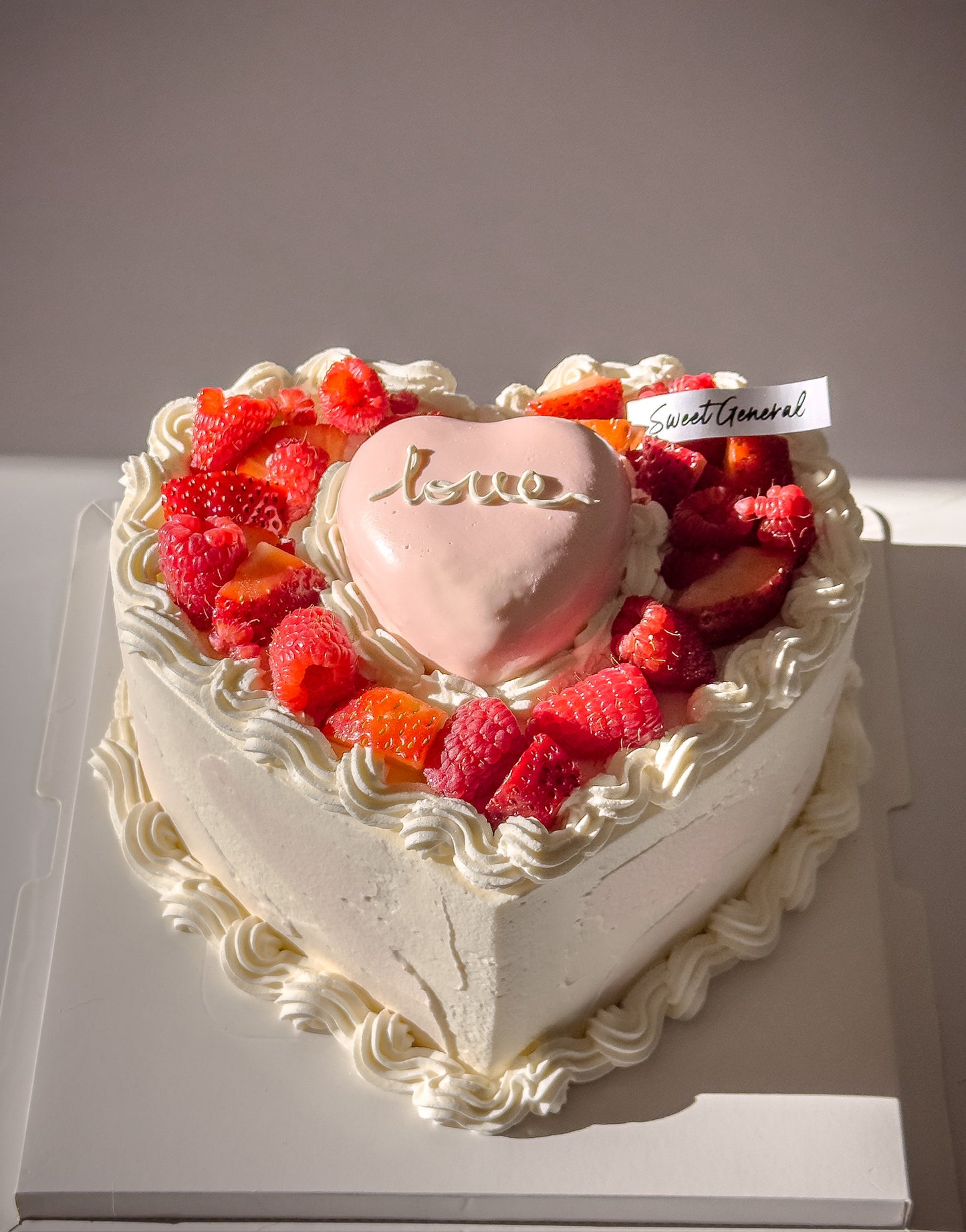 6 in Valentine’s Day Cake
